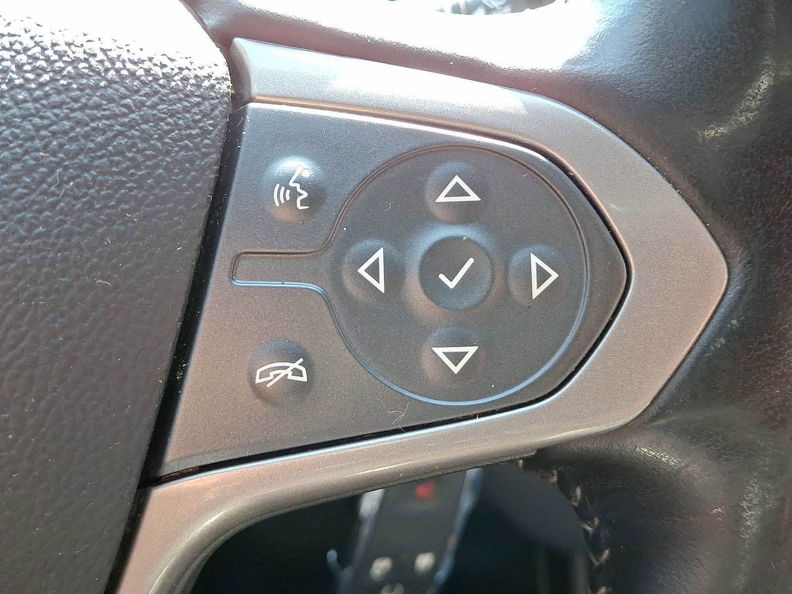 Used 2020 Chevrolet Colorado Z71 image 23