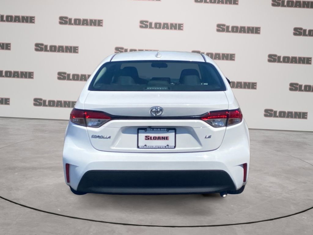 Used 2024 Toyota Corolla LE FWD image 4