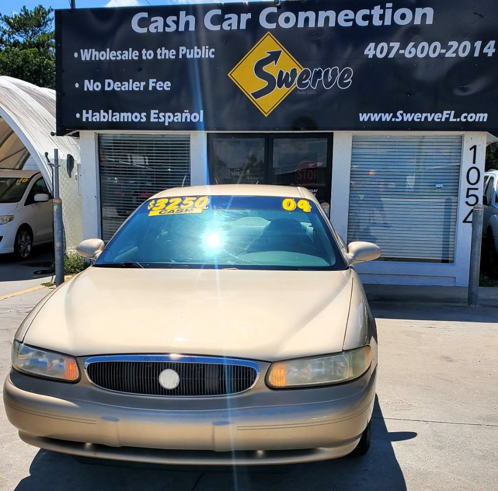 Used 2004 Buick Century Custom FWD image 2