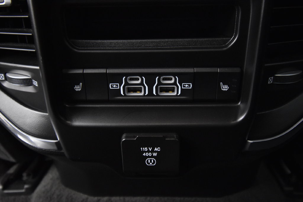 Used 2024 RAM 1500 Laramie AWD/4WD image 35