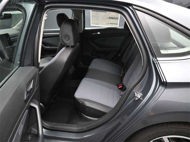 New 2026 Volkswagen Jetta SE image 11