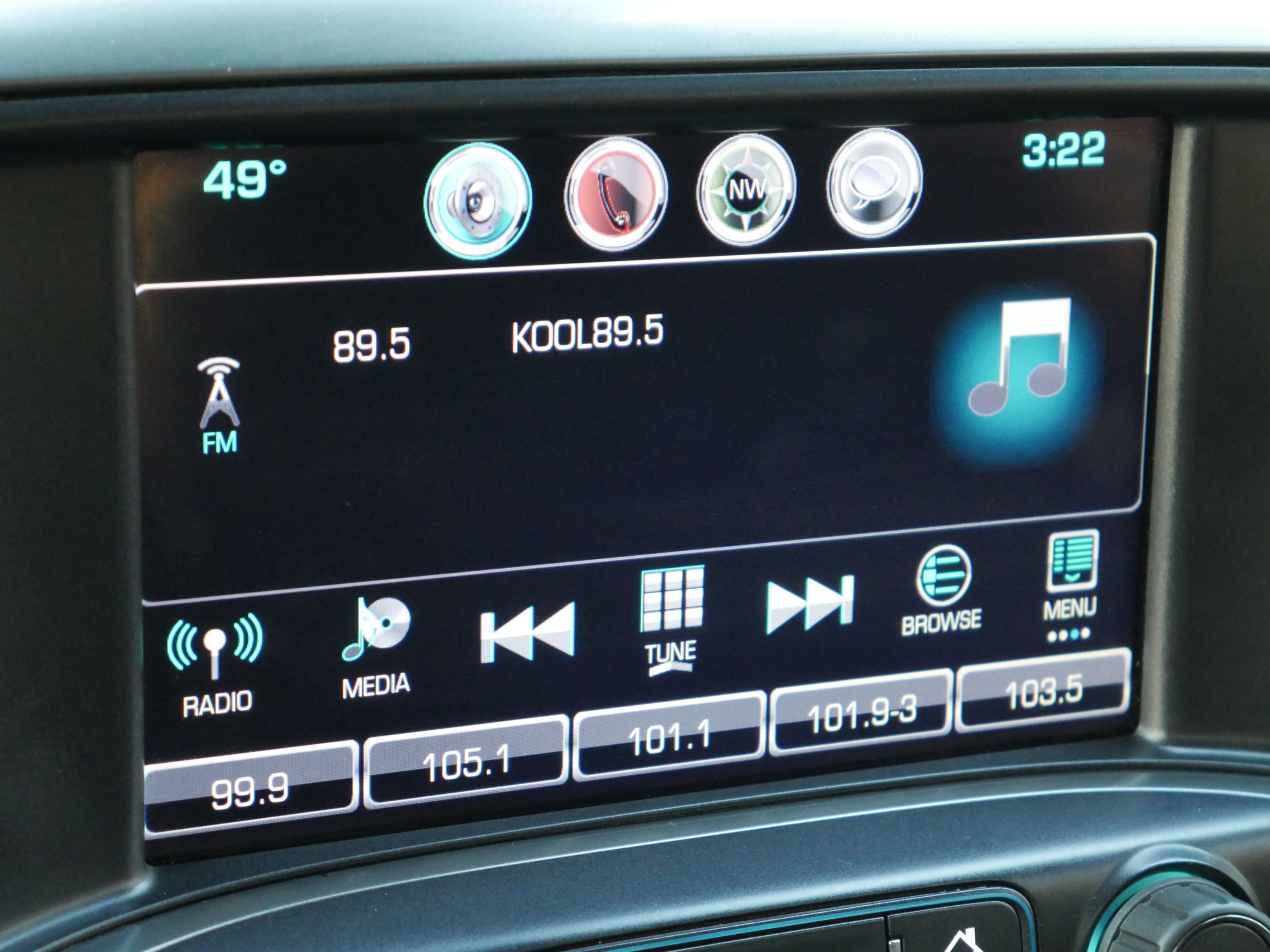 Used 2016 Chevrolet Silverado 1500 LTZ Z71 w/ LTZ Plus Package image 12