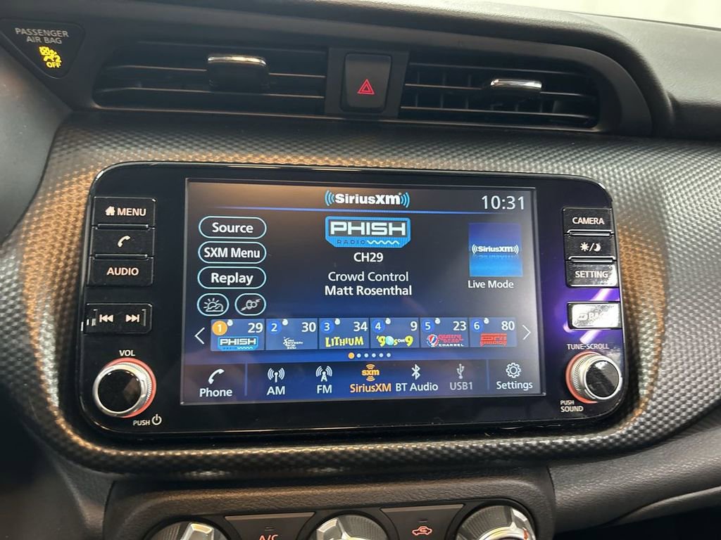 Used 2023 Nissan Kicks SV image 14