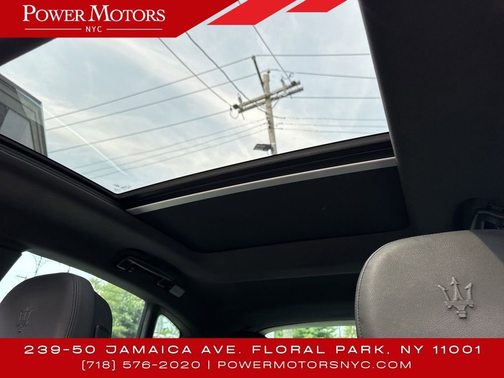 Used 2023 Maserati Levante Modena image 44