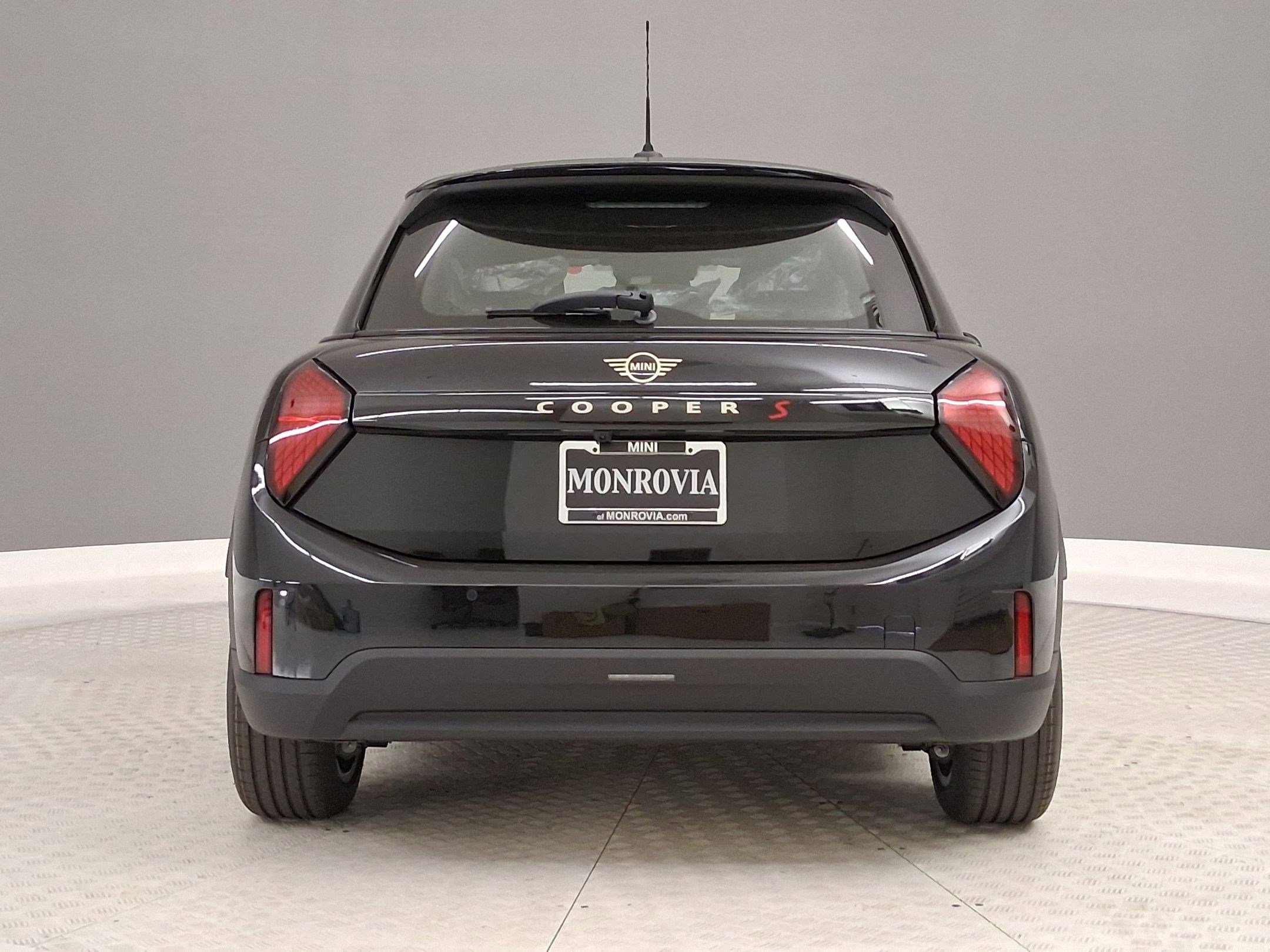 New 2026 MINI Cooper S image 8