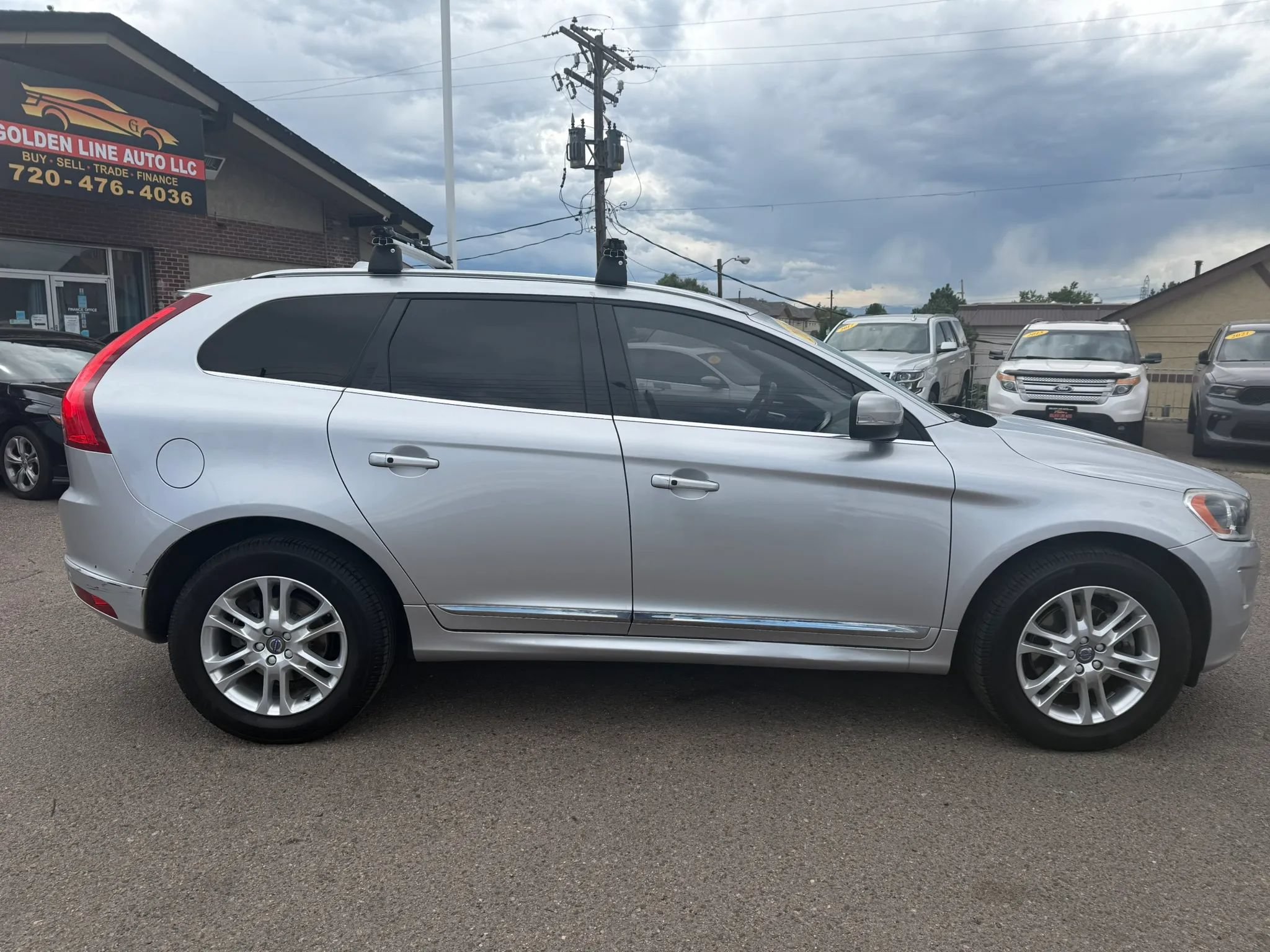 Used 2016 Volvo XC60 T5 Premier w/ Protection Package AWD/4WD image 9