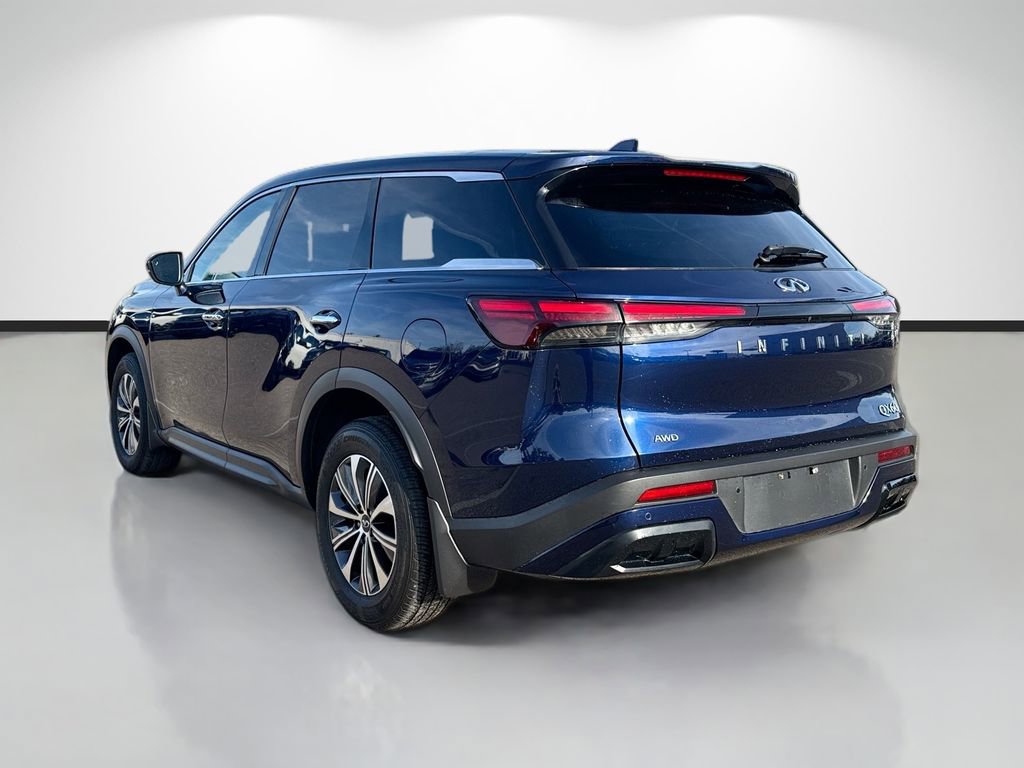 Used 2023 INFINITI QX60 Pure image 5