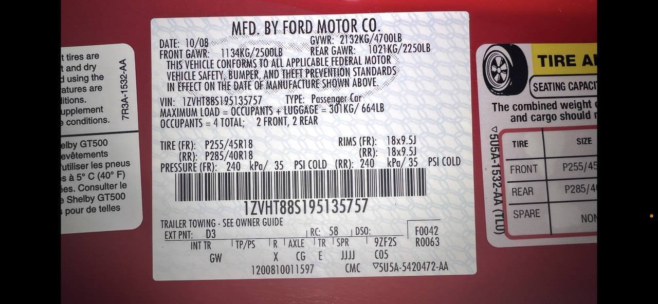 Used 2009 Ford Mustang Shelby GT500 RWD image 19