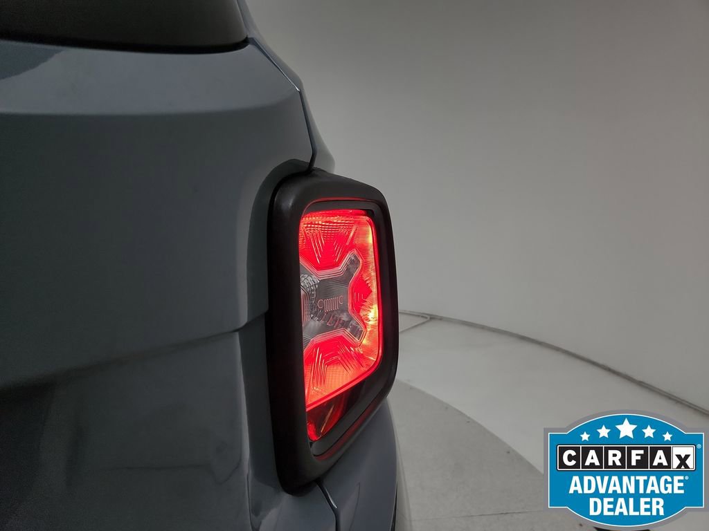 Used 2018 Jeep Renegade Sport w/ Power & Air Group AWD/4WD image 32