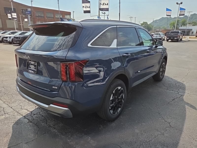 New 2026 Kia Sorento S AWD/4WD image 7
