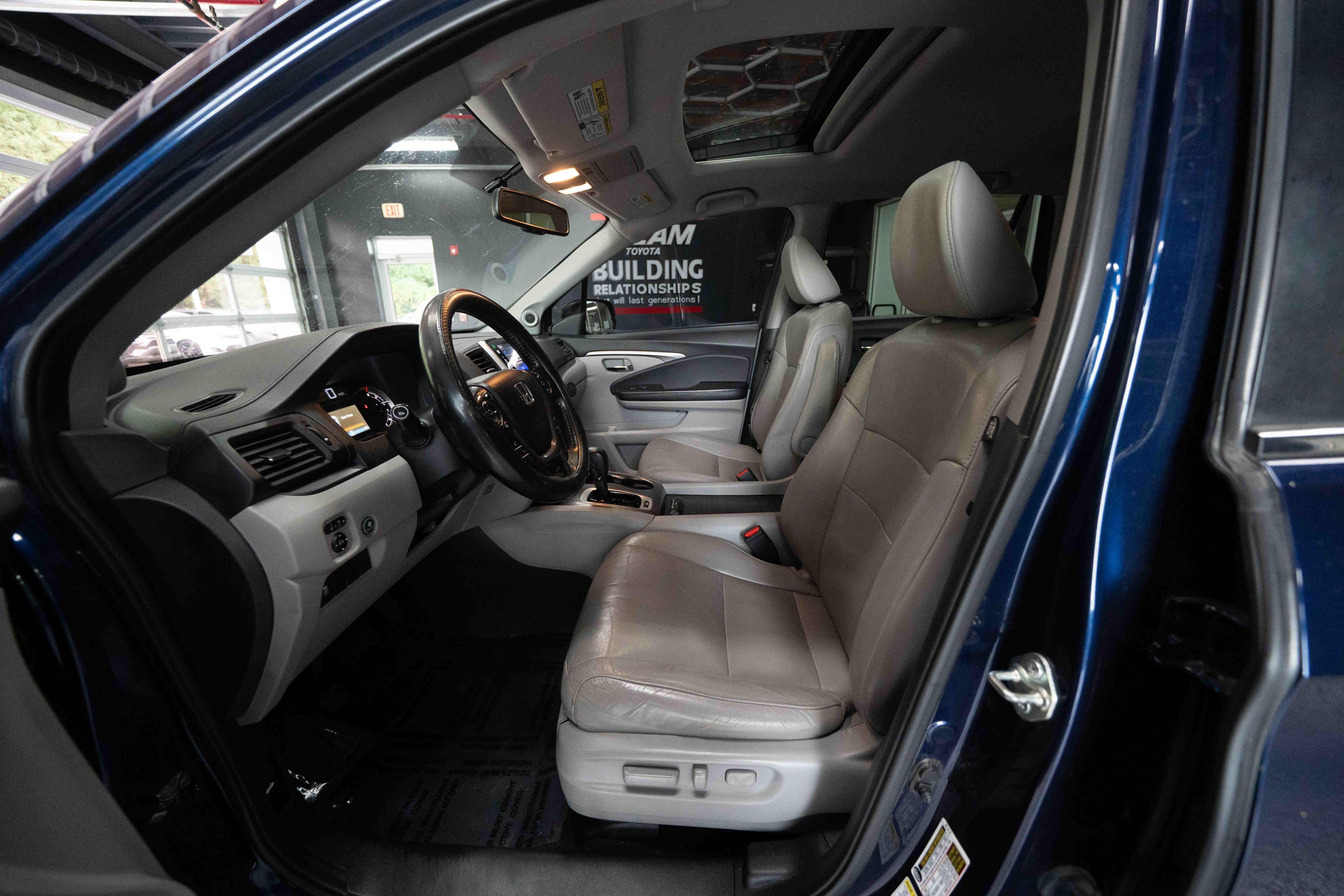 Used 2016 Honda Pilot EX-L image 9