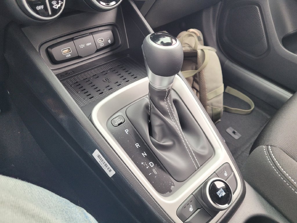 New 2026 Hyundai Venue SEL FWD image 24