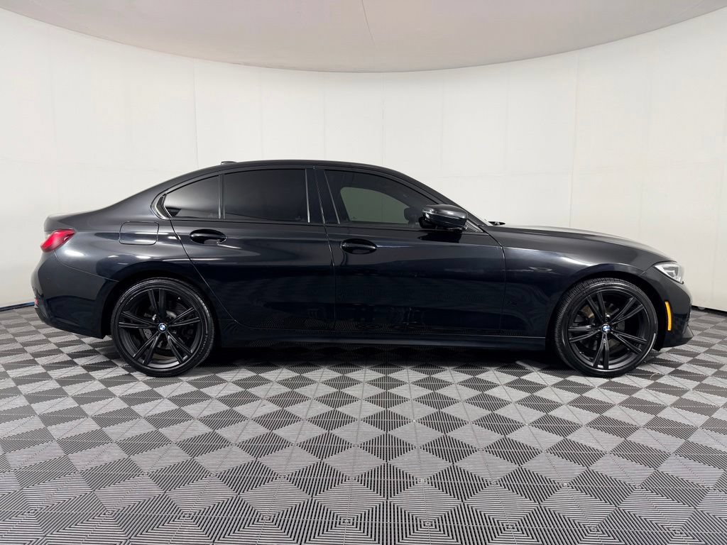 Used 2021 BMW 330i xDrive Sedan w/ Convenience Package AWD/4WD image 6