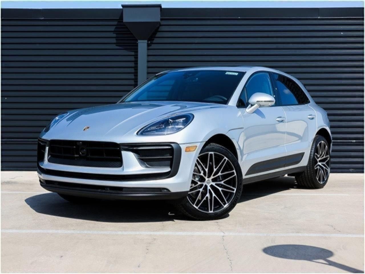 Certified 2025 Porsche Macan