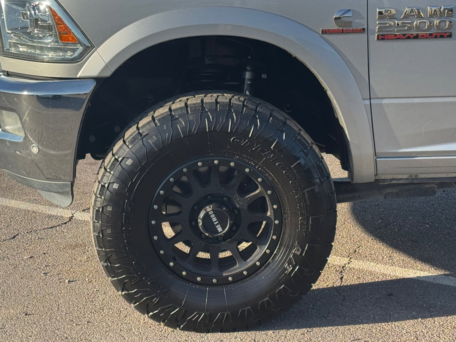 Used 2017 RAM 2500 Laramie image 11