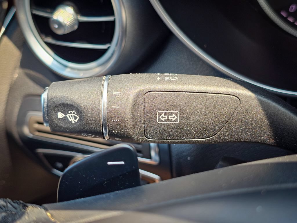 Used 2017 Mercedes-Benz C 300 4MATIC Sedan image 19