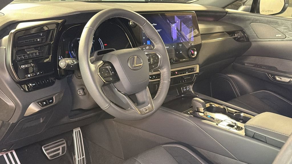Used 2024 Lexus RX 500h F Sport w/ Convenience Package AWD/4WD image 24