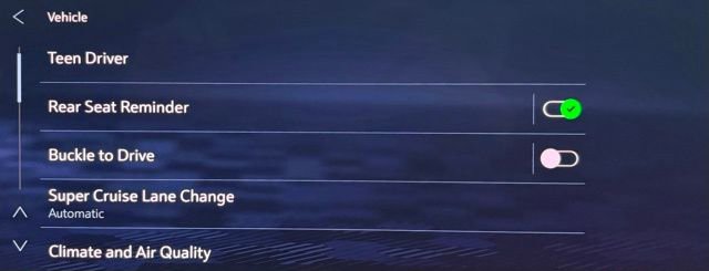 Used 2024 Chevrolet Traverse RS image 46