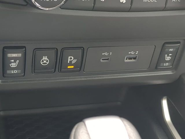 Used 2023 Nissan Frontier SV w/ SV Convenience Package image 22