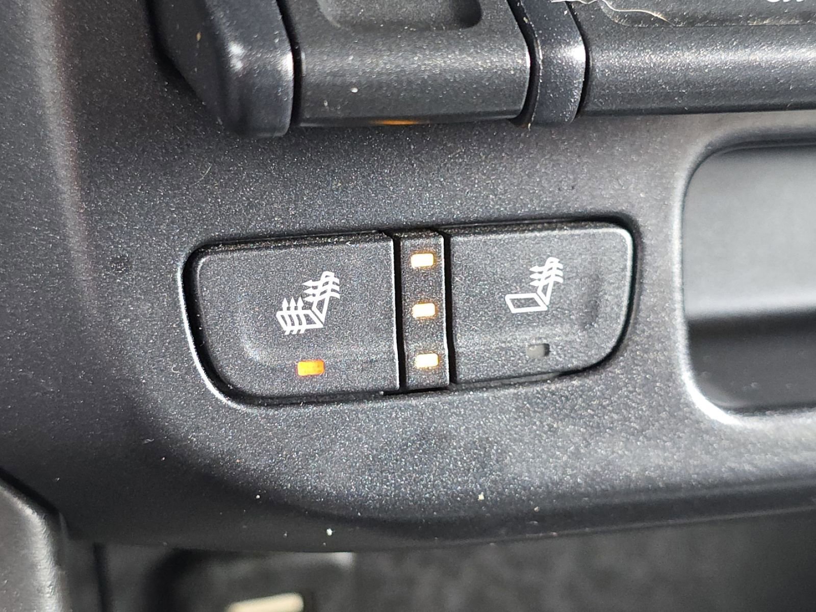 Used 2016 Chevrolet Colorado Z71 image 5