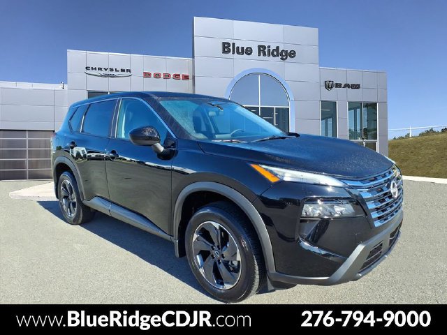 Used 2025 Nissan Rogue SV FWD image 1