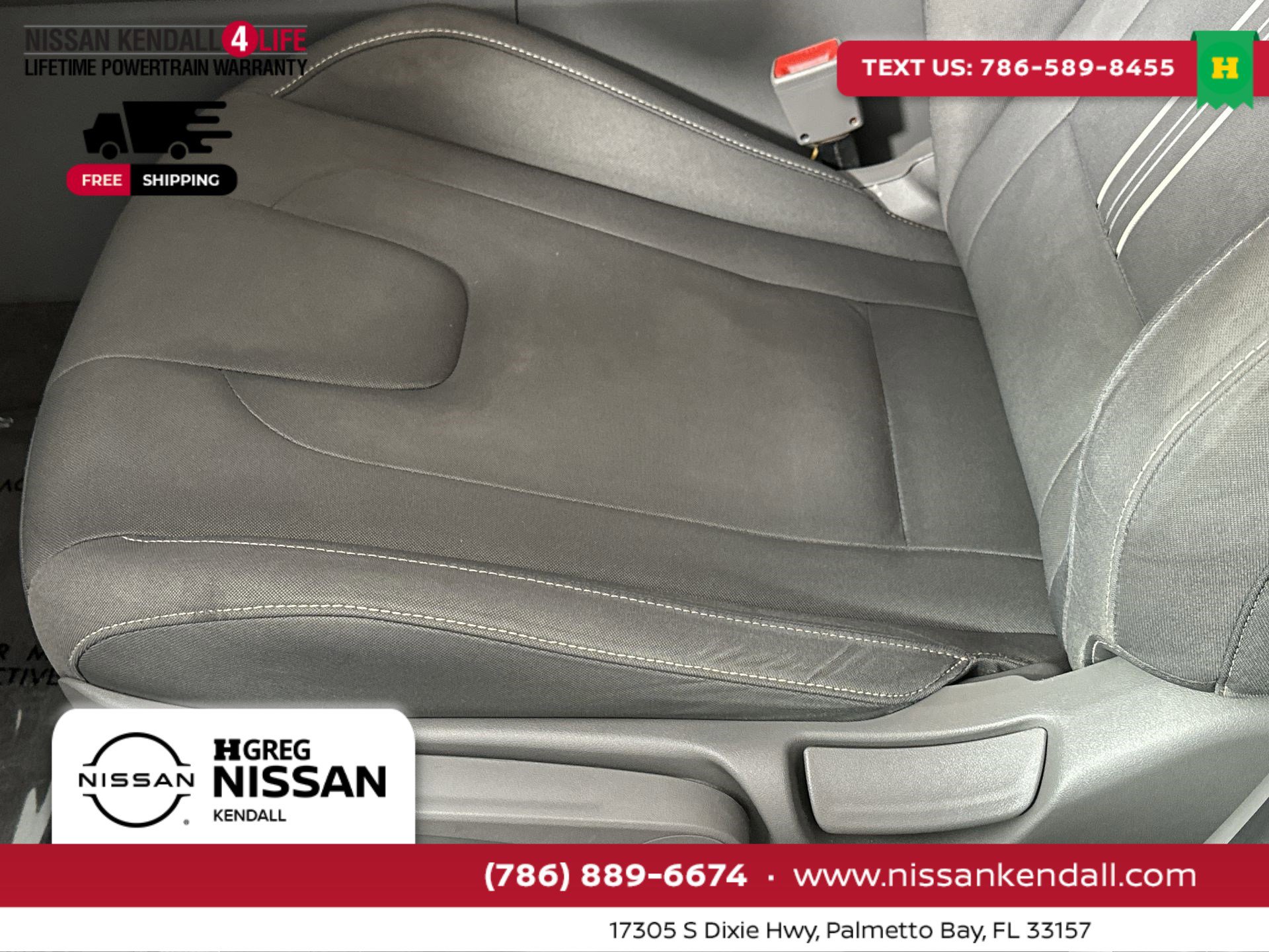 Used 2023 Hyundai Elantra SEL w/ Preferred Accessory Package image 16