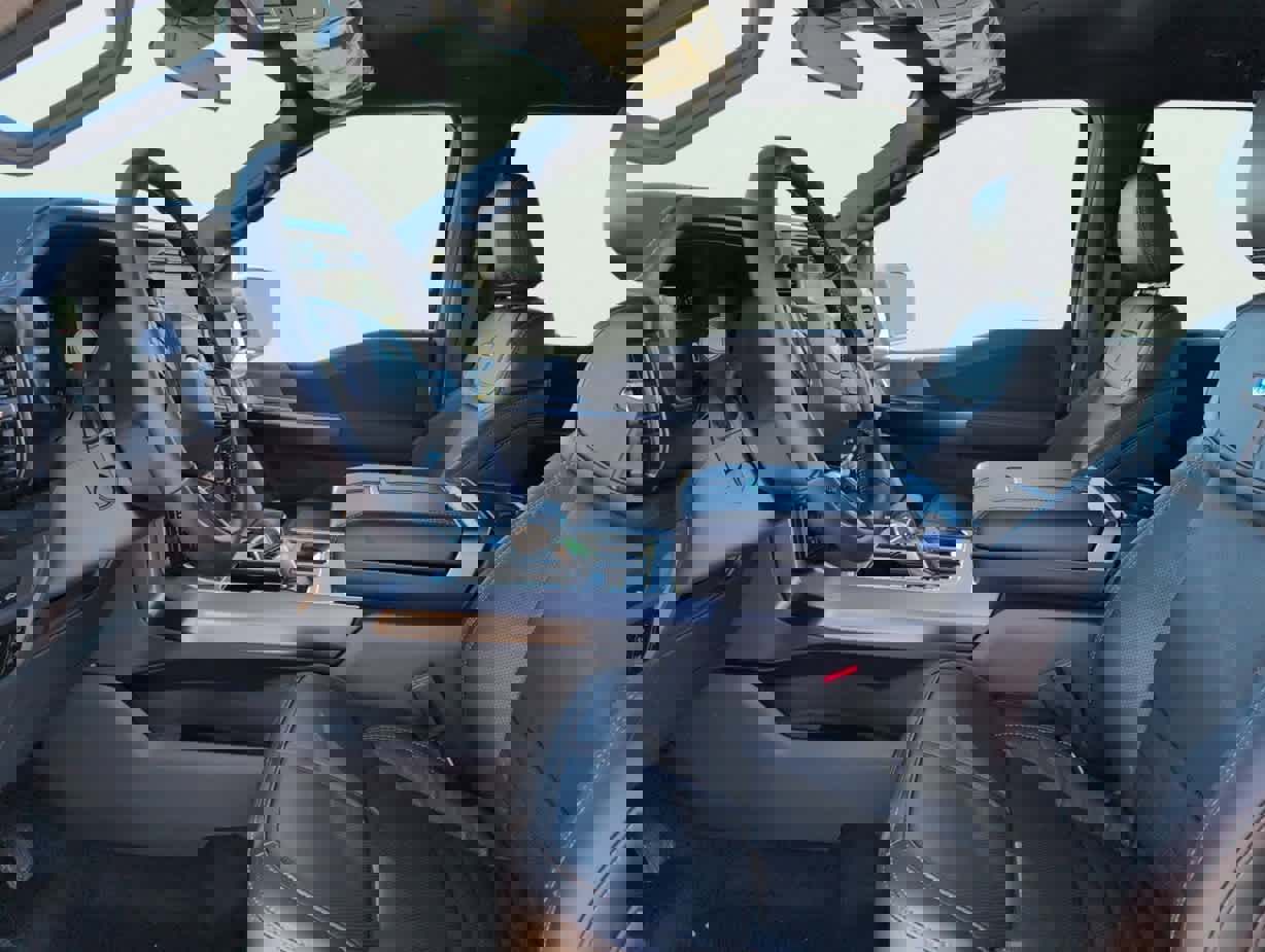 New 2026 Ford F150 Platinum w/ Equipment Group 702A High image 9