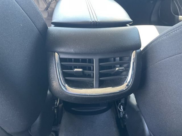 Used 2023 Chevrolet Malibu LT FWD image 20