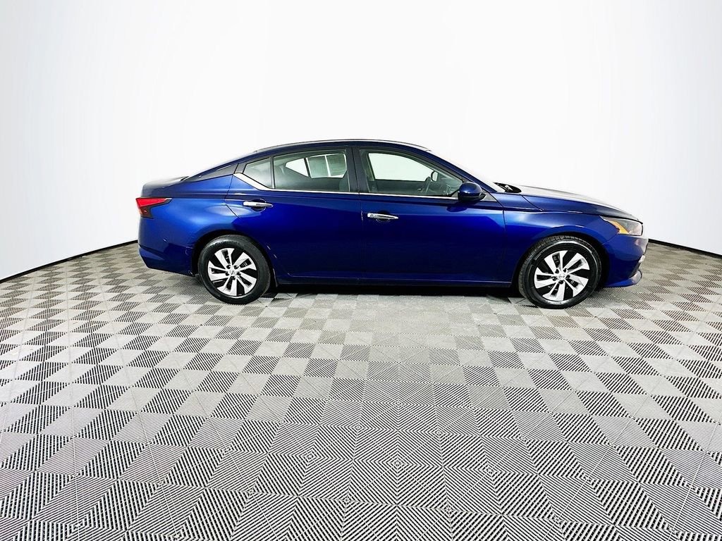 Used 2022 Nissan Altima 2.5 S image 12