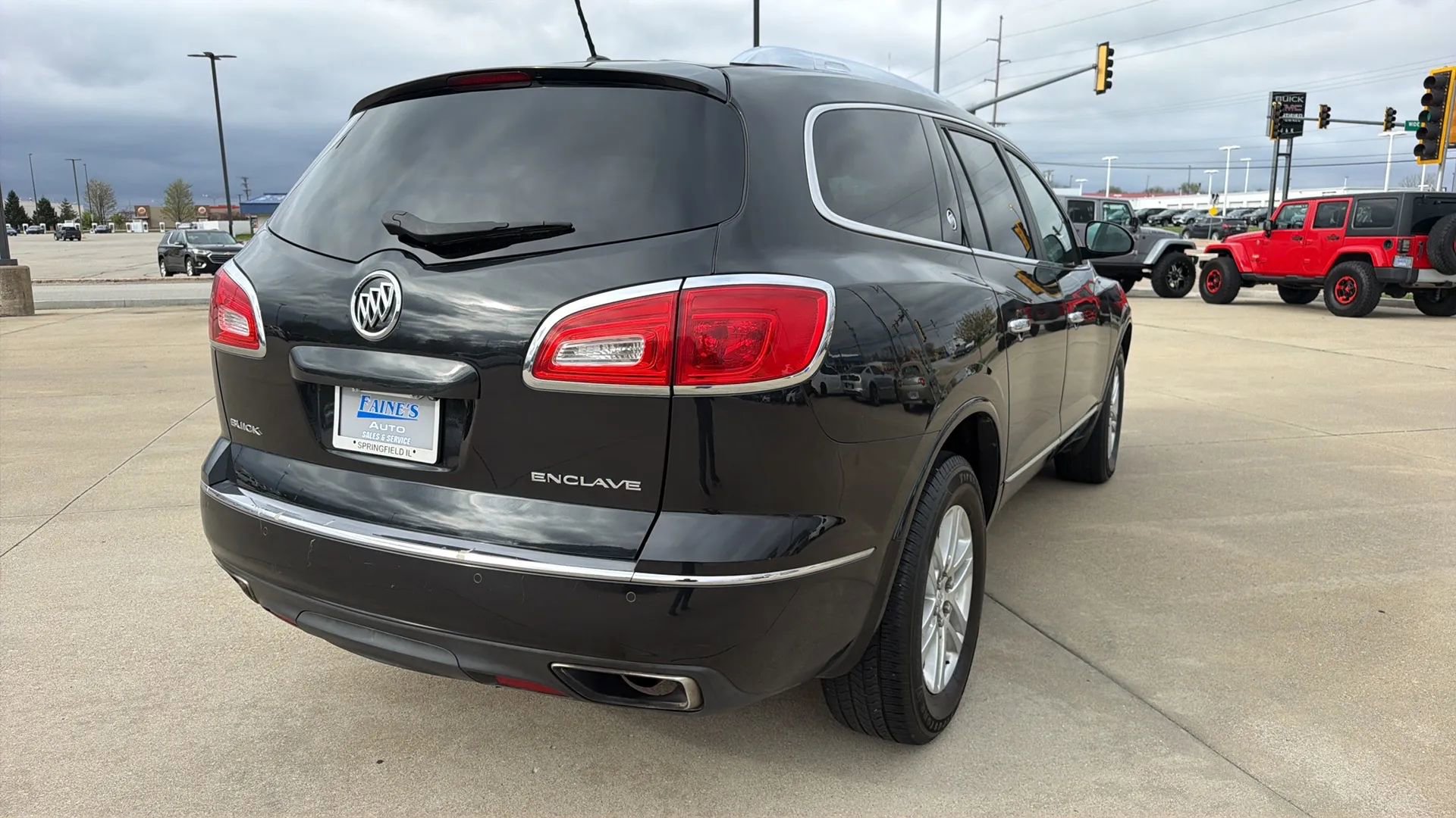 Used 2015 Buick Enclave Convenience FWD image 16