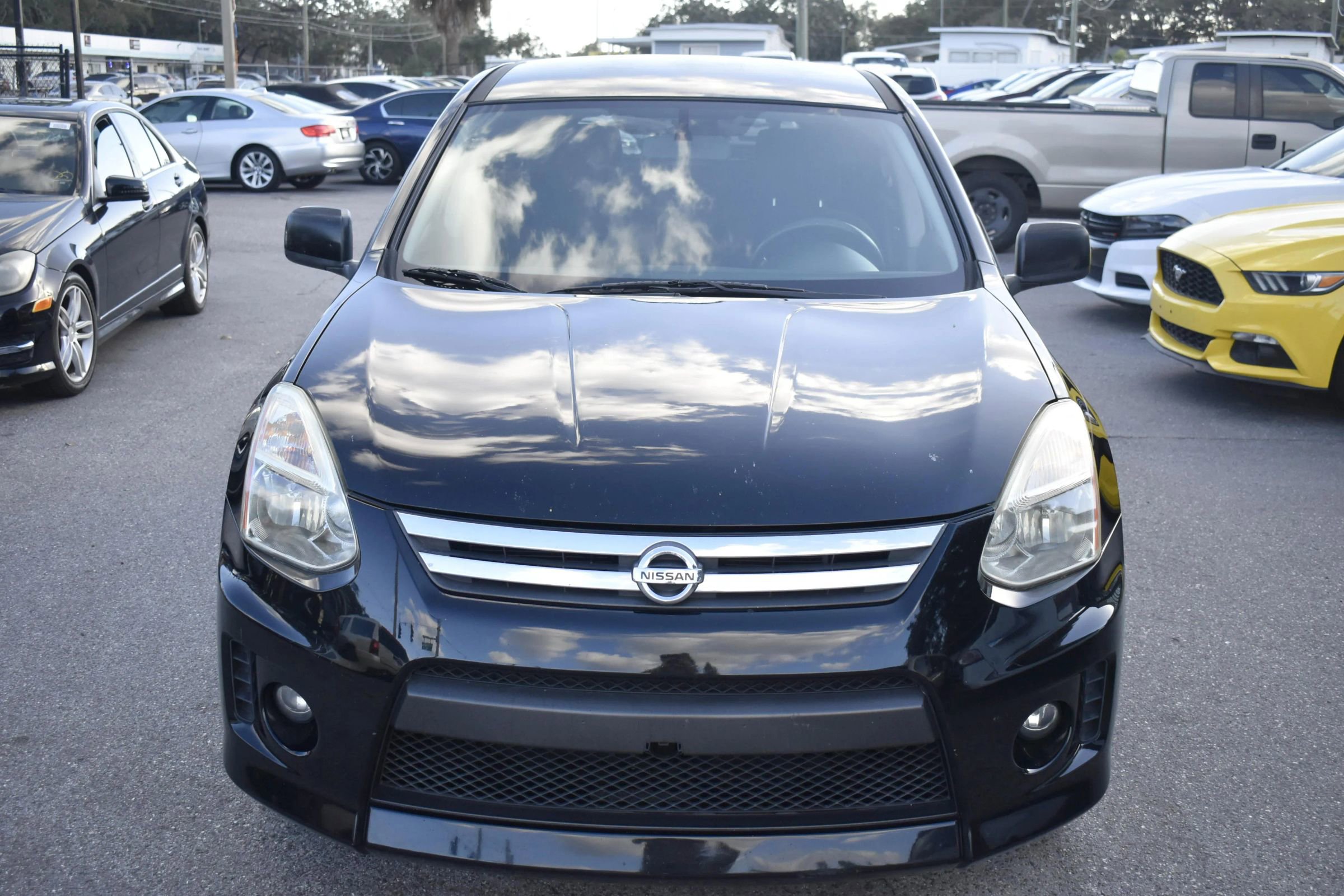 Used 2011 Nissan Rogue S Krom Edition image 2