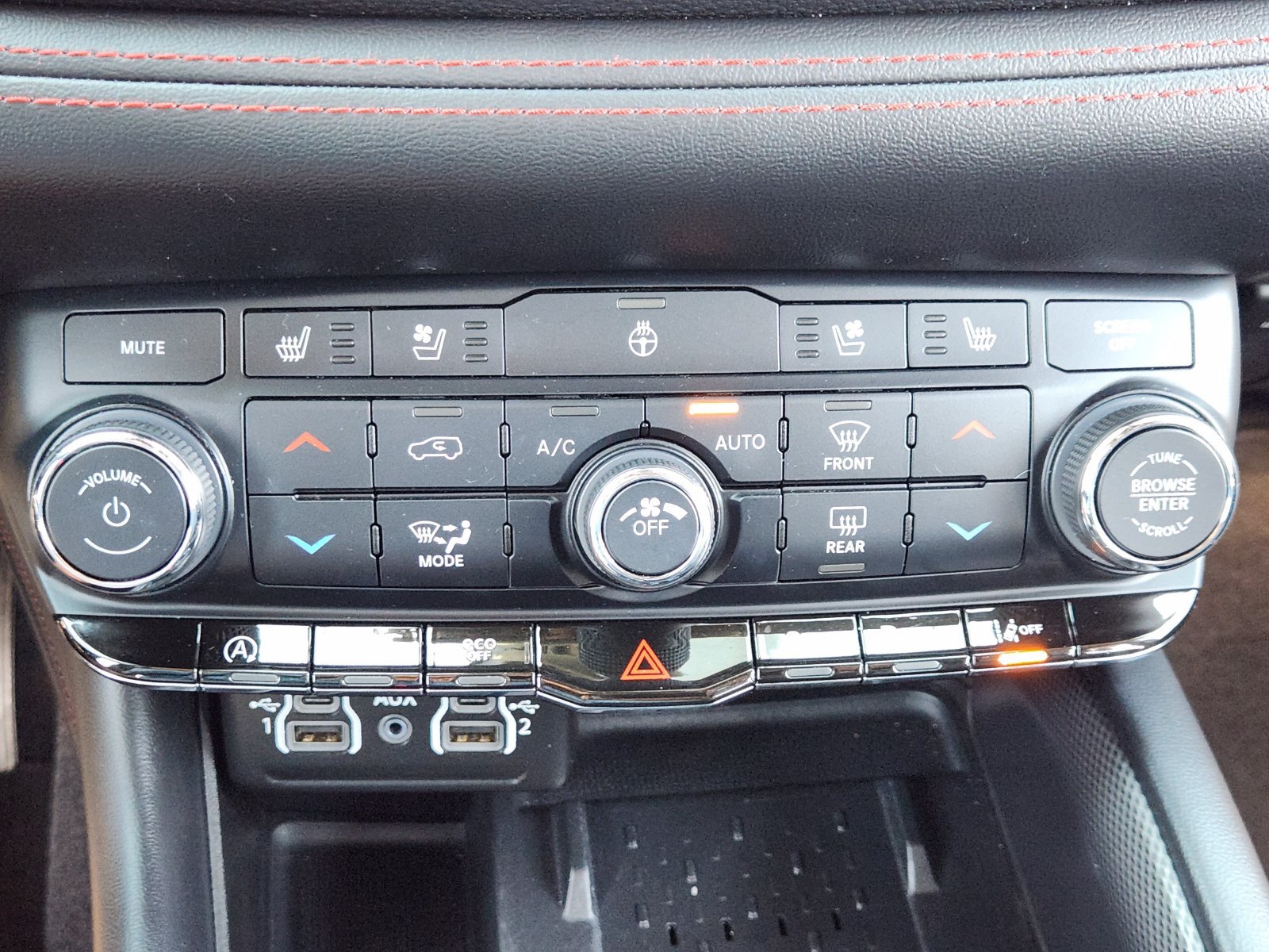 Used 2025 Dodge Durango GT AWD/4WD image 23
