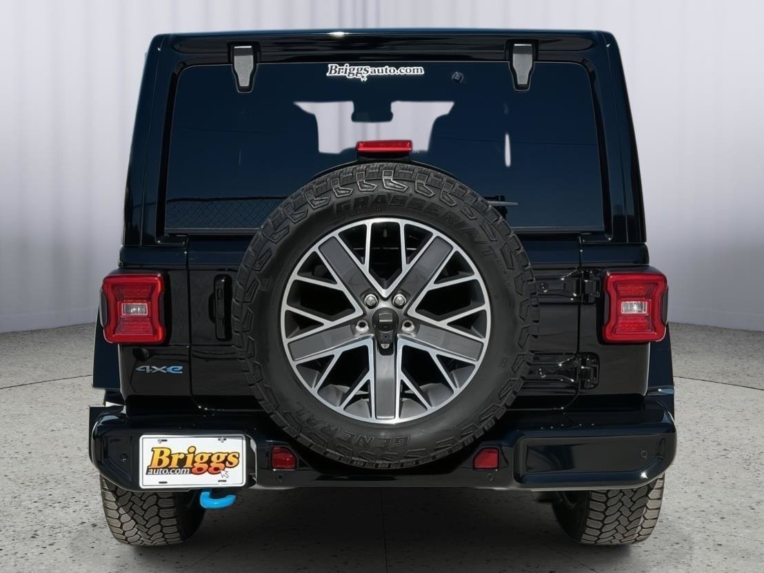 Used 2024 Jeep Wrangler High Altitude AWD/4WD image 4