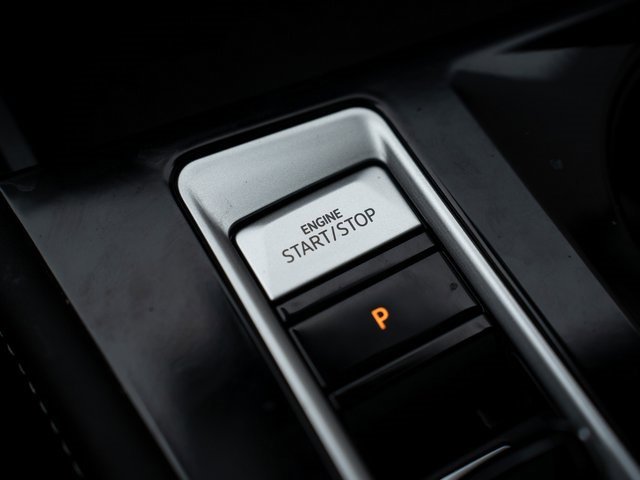 Certified 2025 Volkswagen Atlas SEL image 28