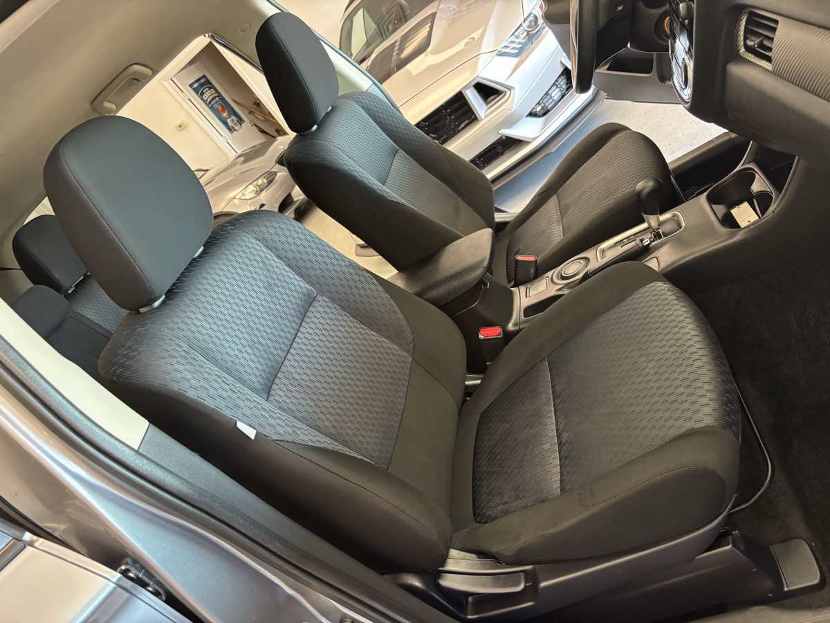 Used 2014 Mitsubishi Outlander ES FWD image 21