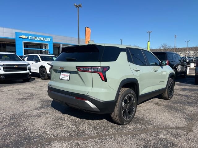 New 2026 Chevrolet Equinox LT w/ Convenience Package II image 3