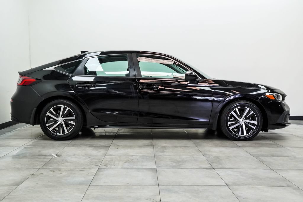 Used 2023 Honda Civic LX image 7