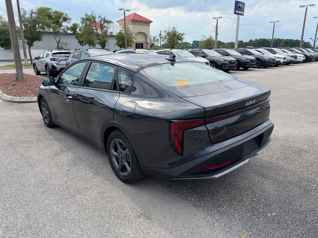 Used 2025 Kia K4 FWD image 7