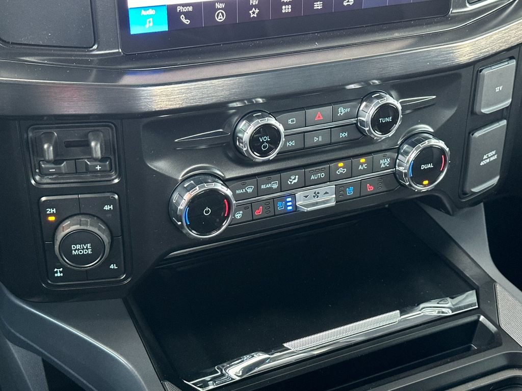 New 2026 Ford F250 Lariat w/ Black Appearance Package AWD/4WD image 19