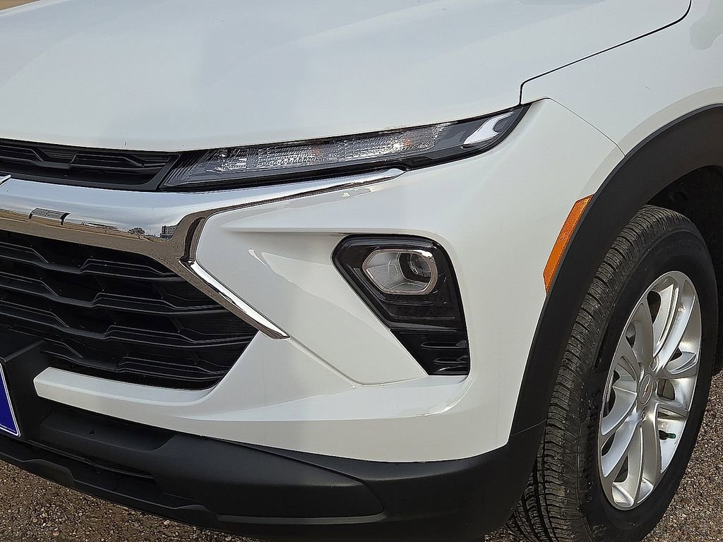 Used 2026 Chevrolet TrailBlazer LS image 10