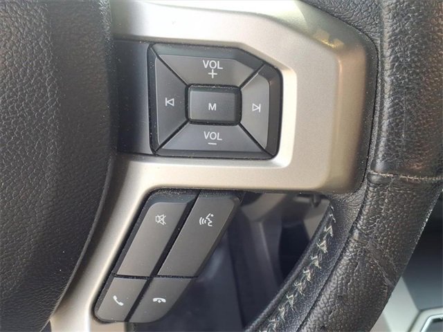 Used 2015 Ford F150 Lariat image 17