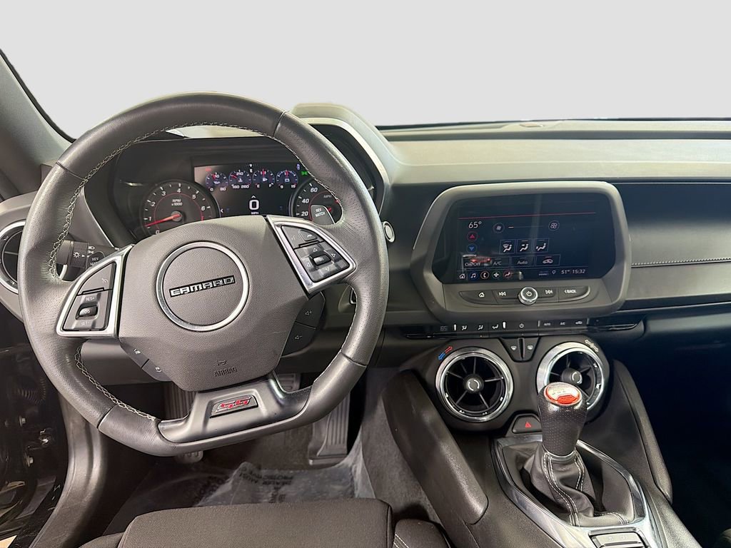 Used 2019 Chevrolet Camaro SS image 19