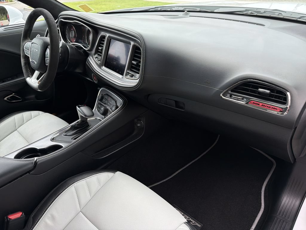 Used 2023 Dodge Challenger SRT Hellcat RWD image 16
