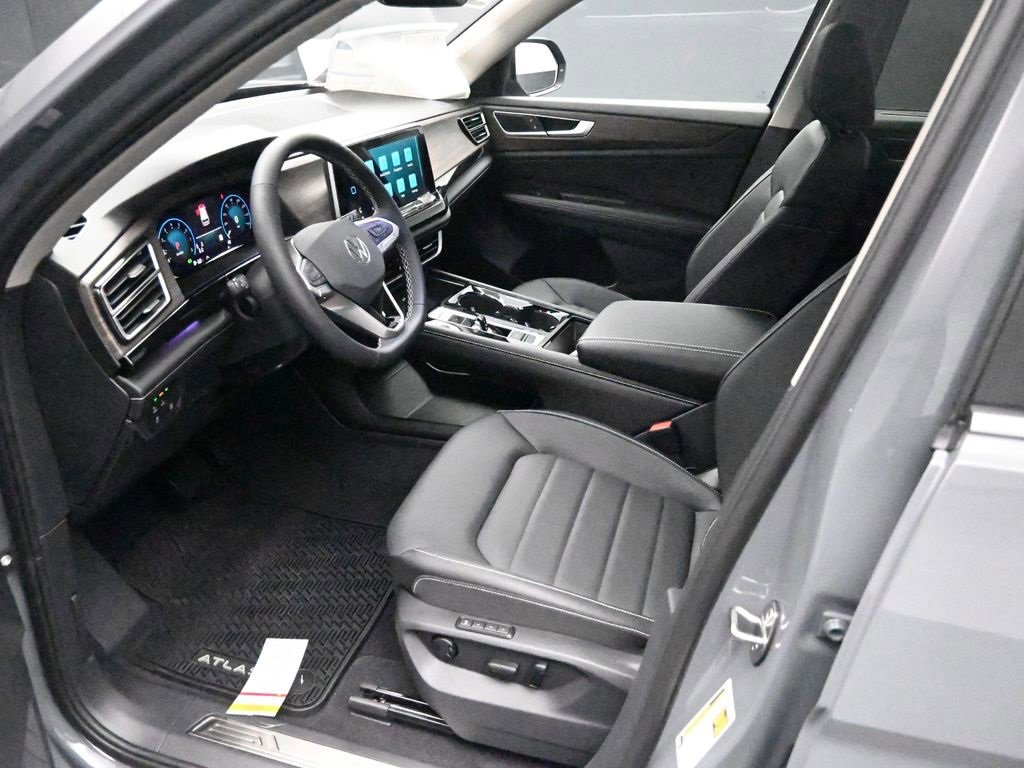 New 2026 Volkswagen Atlas SEL image 17