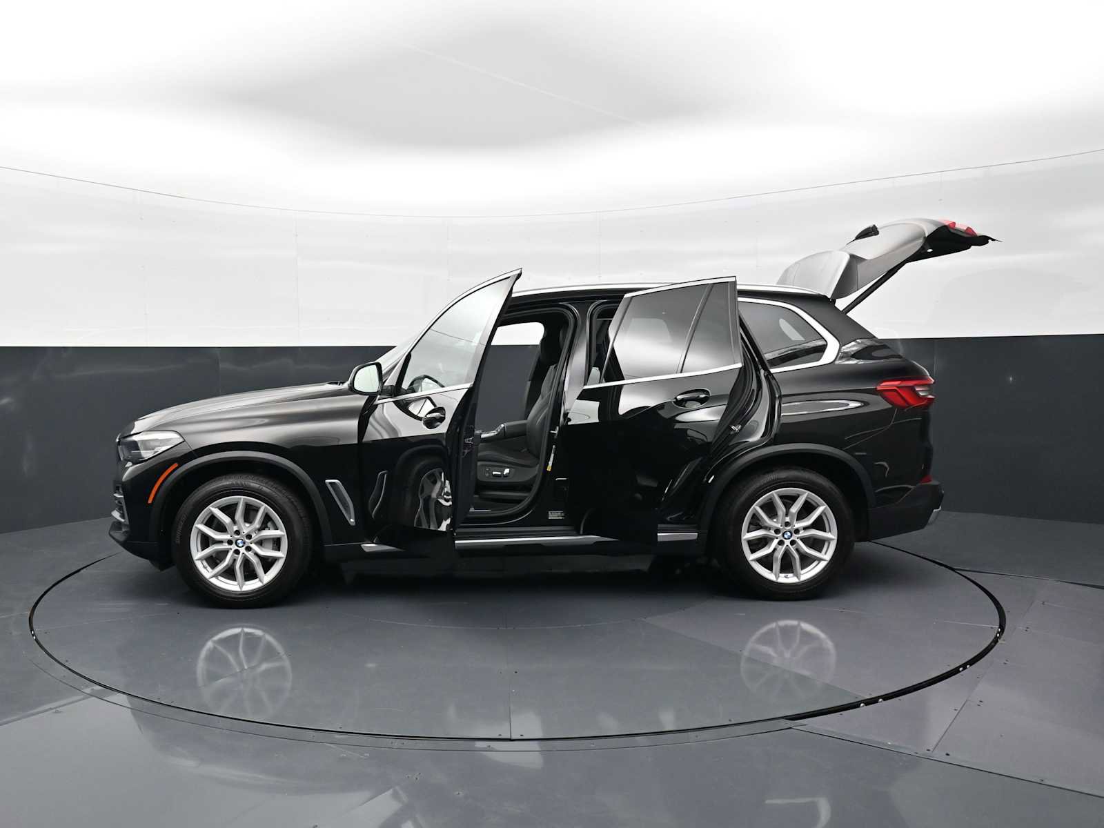 Used 2020 BMW X5 sDrive40i w/ Convenience Package RWD image 36
