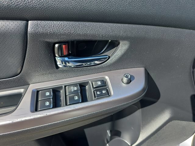 Used 2016 Subaru Impreza 2.0i Limited w/ Popular Package #1 AWD/4WD image 10
