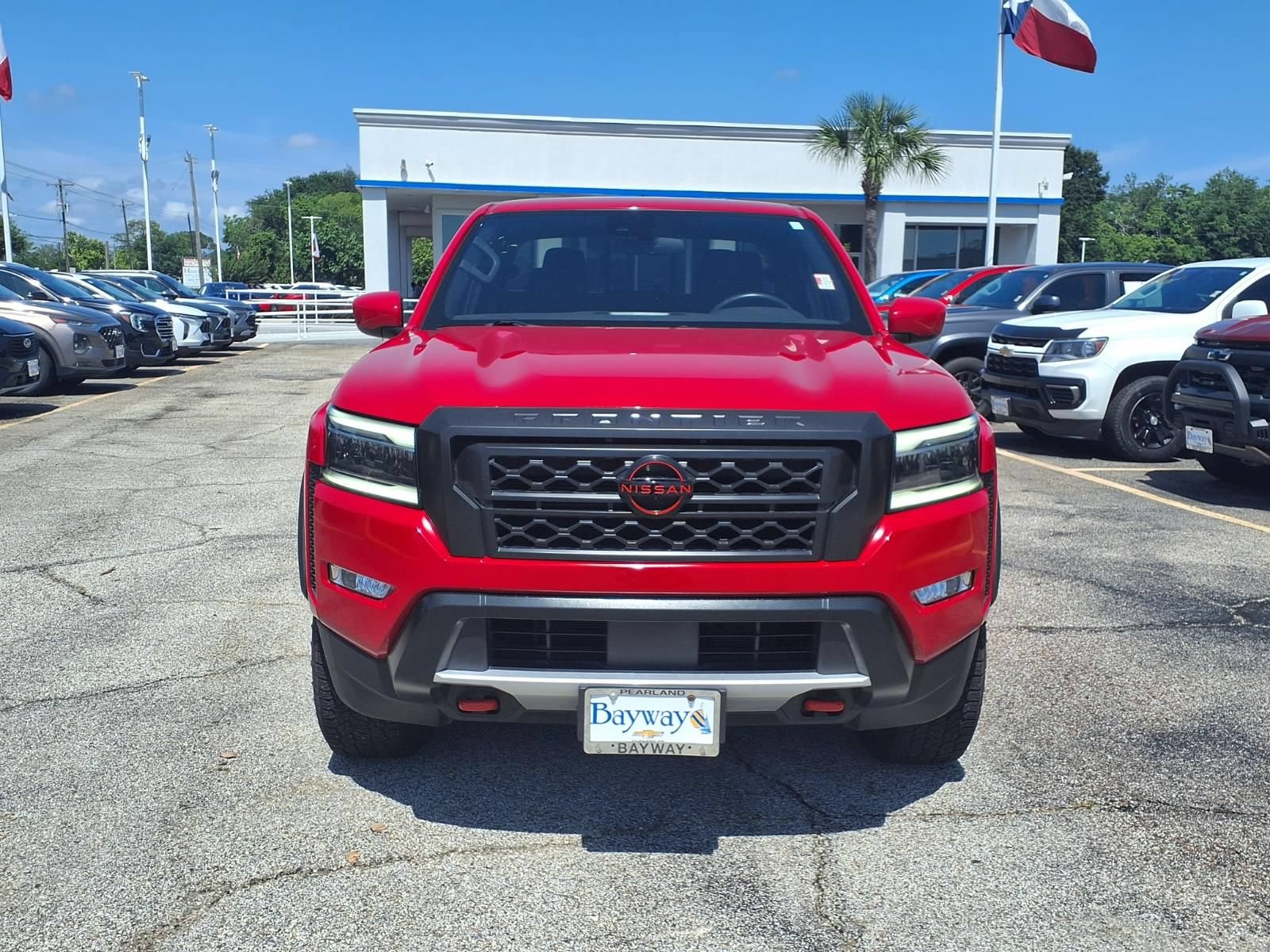 Used 2024 Nissan Frontier Pro-X RWD image 19