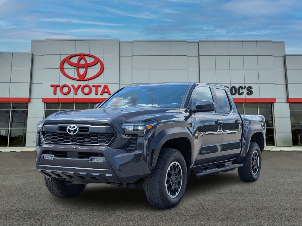 Used 2025 Toyota Tacoma TRD Off-Road AWD/4WD image 1