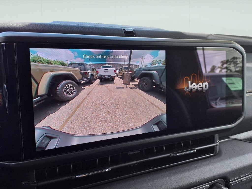 New 2026 Jeep Gladiator Sport AWD/4WD image 15