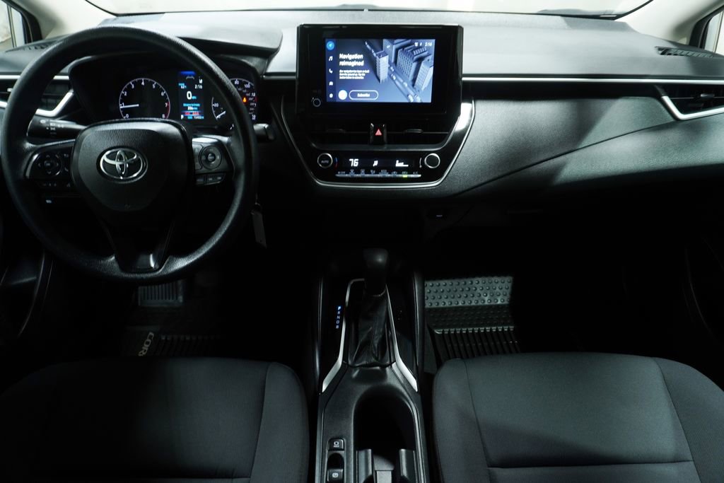 Used 2023 Toyota Corolla LE FWD image 15